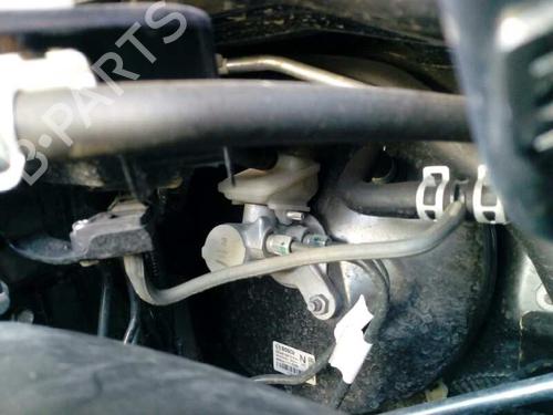 Brake master cylinder HONDA CR-V IV (RM_) 1.6 i-DTEC (RE6) | BP2690728M77 