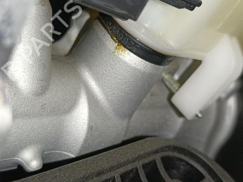 Used Brake master cylinder SKODA KAROQ (NU7, ND7) 1.5 TSI (150 hp) 28164325