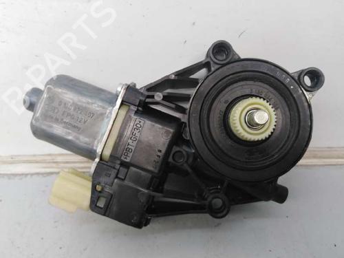 Rudehejsemotor forskærm højre FORD FIESTA VI (CB1, CCN) 1.6 TDCi (90 hp) 6162921