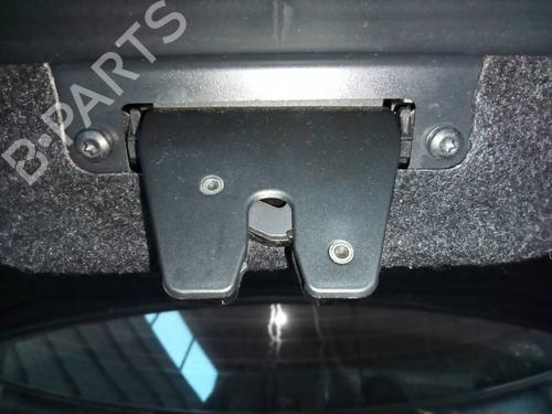 Used Tailgate lock BMW 1 Coupe (E82) 118 d (143 hp) 15558975