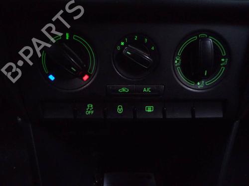 AC-Styringsenhed/Manøvreenhed SKODA RAPID Spaceback (NH1) 1.6 TDI (105 hp) 18711371