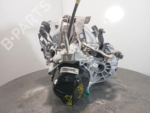 Used Gearbox RENAULT CAPTUR I (J5_, H5_) 0.9 TCe 90 (90 hp) 29706424