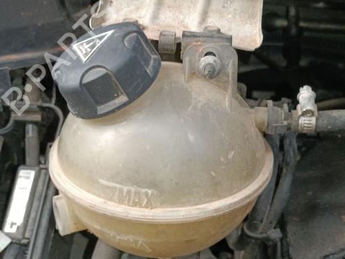 Used Expansion tank Expansion tank FIAT SCUDO Van (270_, 272_) 1.6 D Multijet (90 hp) 35725117 35725117