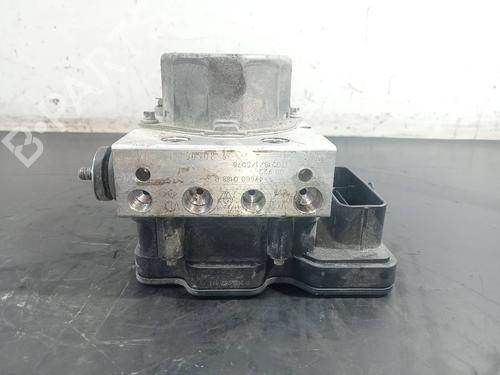 Used ABS pump RENAULT CLIO IV (BH_) 1.5 dCi 90 (90 hp) 15261562