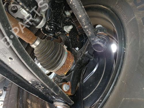 Used Right front steering knuckle Right front steering knuckle FORD TRANSIT Van (FA_ _) 2.4 DI RWD (FAA_, FAB_, FAC_, FAD_) (120 hp) 40505733 40505733