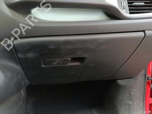 Handskerum JEEP RENEGADE SUV (BU, B1, BV) 1.4 4x4 (170 hp) 27384965