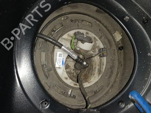 Used Fuel pump MERCEDES-BENZ E-CLASS (W212) E 350 CGI (212.057) (292 hp) 30847644