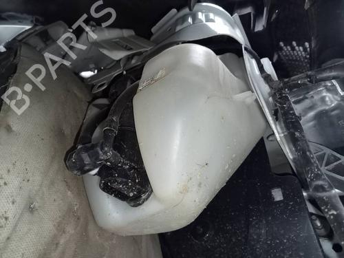 Used Windscreen washer tank PEUGEOT 208 I (CA_, CC_) [2012-2020]  21122015