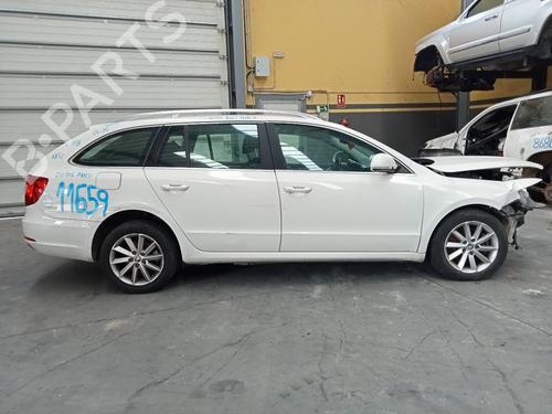 Left front driveshaft SKODA SUPERB II Estate (3T5) 2.0 TDI 16V | BP15579272M38 