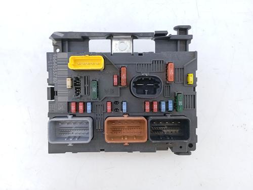 Used Fuse box PEUGEOT 307 SW (3H) 1.6 HDI 110 (109 hp) 24168100