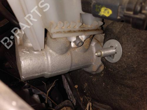 Used Brake master cylinder PEUGEOT 5008 II (MC_, MJ_, MR_, M4_) [2016-2025]  20655532