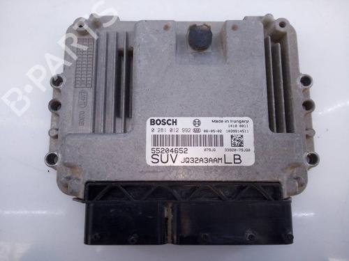 Used Engine control unit (ECU) SUZUKI SX4 (EY, GY) 1.9 DDiS (RW419D) (120 hp) 9538905