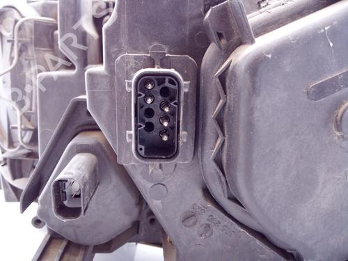 Right headlight BMW X3 (E83) 2.0 d | BP17615682C29 