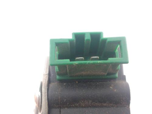 Tailgate lock LAND ROVER DISCOVERY III (L319) 2.7 TD 4x4 | BP6658175C101 
