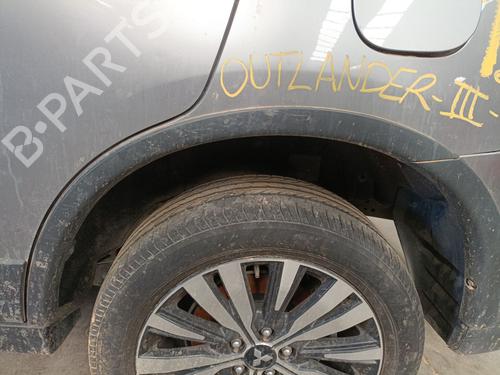 Aba guarda lamas trás esquerda MITSUBISHI OUTLANDER III (GG_W, GF_W, ZJ, ZL, ZK) 2.0 (GF7W) (150 hp) 30596647