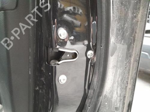 Used Front right lock CHEVROLET CAPTIVA (C100, C140) 2.4 (136 hp) 24682133