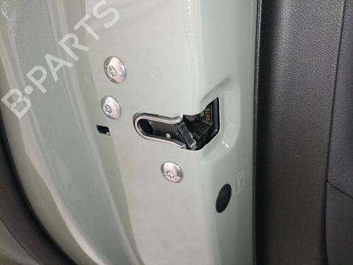 rear-left-lock-volvo-xc40-536-2017-40079809 main image