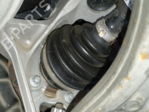 Used Left front driveshaft MERCEDES-BENZ A-CLASS (W177) A 200 Mild-Hybrid (177.087) (163 hp) 32383741