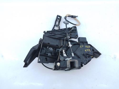Fechadura trás esquerda FORD KUGA II (DM2) 2.0 TDCi (140 hp) 16303892