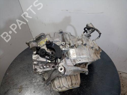 Gearbox VOLVO V40 Hatchback (525) D3 | BP10251683M3 