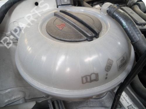 Used Expansion tank SEAT LEON (5F1) [2012-2021]  10175838