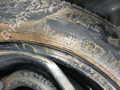 Used Jack Kit RENAULT MEGANE IV Hatchback (B9A/M/N_) 1.2 TCe 100 (B9MS) (100 hp) 26132240