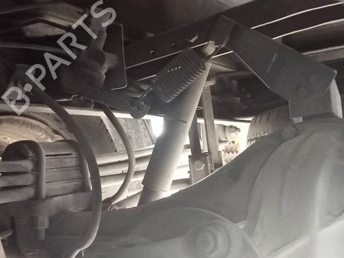 Used Right rear shock absorber NISSAN CABSTAR (F24M, F24W) 28.11 DCI, 32.11 DCI, 35.11 DCI 2.5 (F24M) (110 hp) 10635493