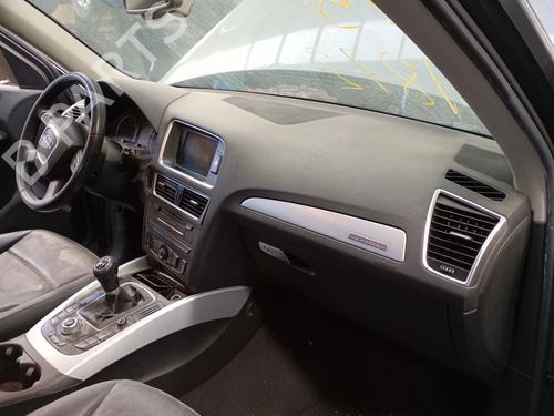 Used Dashboard Dashboard AUDI Q5 (8RB) 2.0 TDI (136 hp) 34606175 34606175