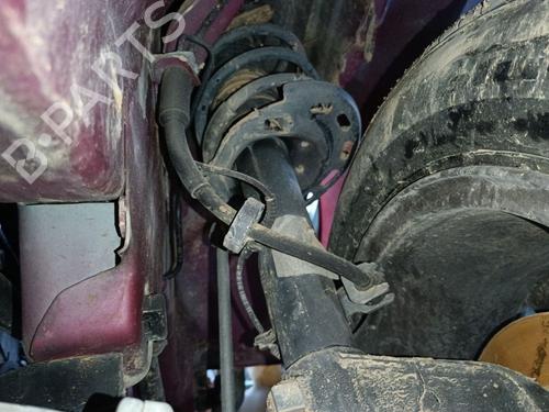 Used Right front shock absorber PEUGEOT 2008 I (CU_) 1.2 VTi (82 hp) 31990590