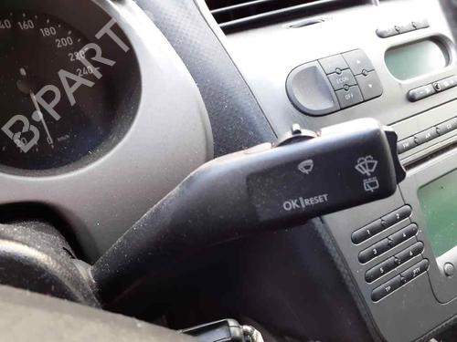 Used Steering column stalk SEAT TOLEDO III (5P2) [2004-2009]  5273026