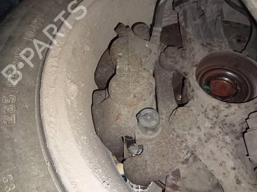 Used Left front brake caliper MERCEDES-BENZ M-CLASS (W164) [2005-2012]  22334415