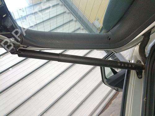 tailgate-lift-support-audi-q2-gab-gag-2016-34135970 main image