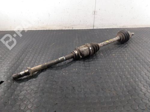 Used Right front driveshaft Right front driveshaft FIAT LINEA (323_, 110_) 1.3 D Multijet (323AXB11, 323AXB1A) (90 hp) 10104646 10104646