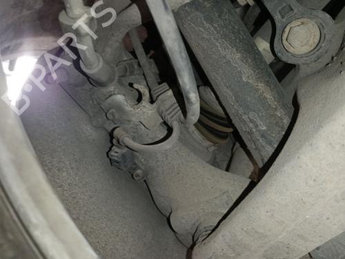 Venstre hjullejehus spindel AUDI Q5 (8RB) 2.0 TDI quattro (177 hp) 31145703