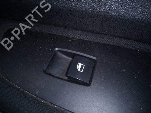 Used Right front window switch BMW 1 (E87) 120 d (163 hp) 17010068