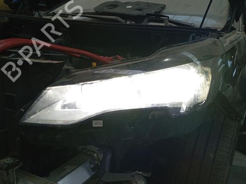 Used Left headlight Left headlight PEUGEOT 5008 II (MC_, MJ_, MR_, M4_) 1.5 BlueHDi 130 (MCYHZJ, MCYHZR, MCYHZX) (131 hp) 32358989 32358989
