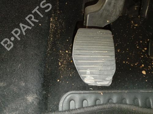 Used Clutch pedal PEUGEOT 208 I (CA_, CC_) 1.2 THP 110 (110 hp) 28052006