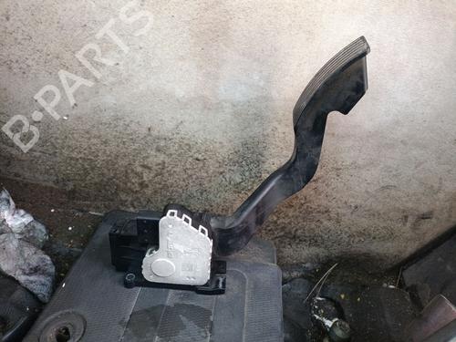 Used Pedal Pedal 37419667 37419667