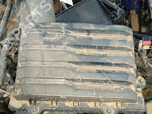 Used Air filter box Air filter box SKODA FABIA IV (PJ3) 1.0 TSI (95 hp) 33540637 33540637