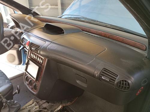 Used Dashboard MERCEDES-BENZ VANEO (414) 1.7 CDI (414.700) (91 hp) 31944772