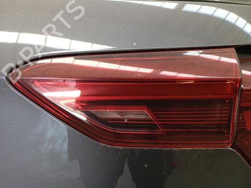 Used Right tailgate light Right tailgate light VW POLO VI (AW1, BZ1, AE1) 1.0 TSI (95 hp) 33427731 33427731