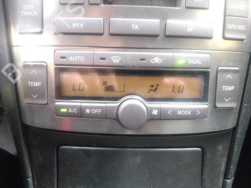 Climate control TOYOTA AVENSIS Estate (_T25_) 2.0 D-4D (CDT250_, CDT250R) | BP10412510I5 