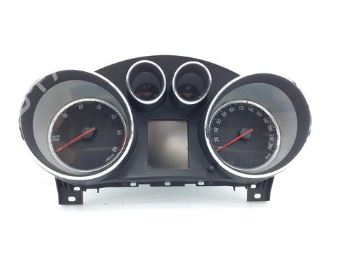 Used Instrument cluster OPEL INSIGNIA A (G09) 2.0 CDTI (68) (131 hp) 9679799
