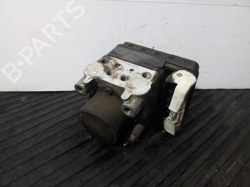 ABS Bremseaggregat TOYOTA RAV 4 II (_A2_) 2.0 D 4WD (CLA20_, CLA21_, CLA20R, CLA21R) (116 hp) 5275983