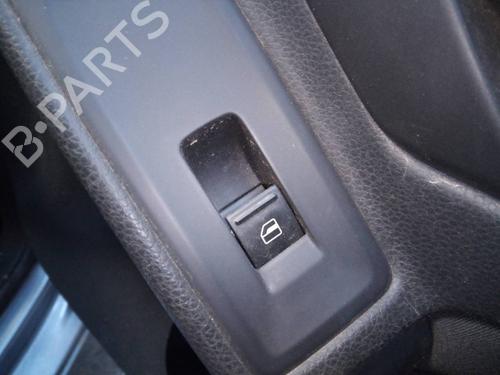 Used Right front window switch VW GOLF VI (5K1) 1.6 TDI (105 hp) 17010090