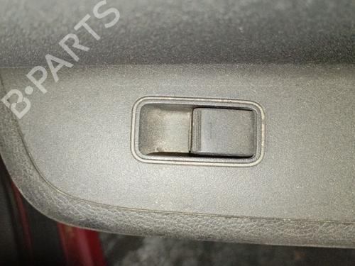 Interrupteur de vitre arrière droite MAZDA 6 Hatchback (GH) 2.0 MZR-CD (GH14) (140 hp) 31921009