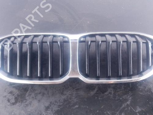 Used Grille Grille BMW 1 (F40) 118 d (150 hp) 39944597 39944597