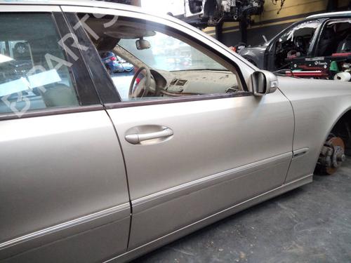 Right front door MERCEDES-BENZ E-CLASS (W211) E 320 CDI (211.026) | BP18483752C3 