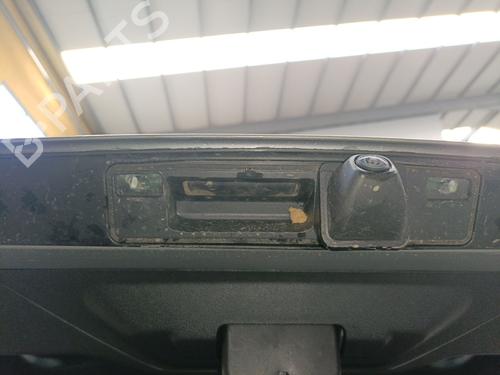 Tailgate handle FORD PUMA (J2K, CF7) 1.0 EcoBoost mHEV | BP36561423C132 - Image 2