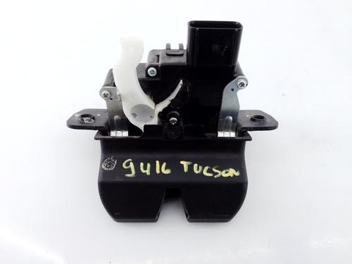 Tailgate lock HYUNDAI TUCSON (TL, TLE) 1.7 CRDi | BP8488183C101 